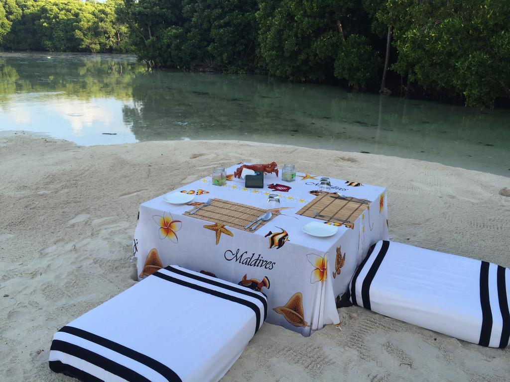 Huraa East Inn Exterior photo